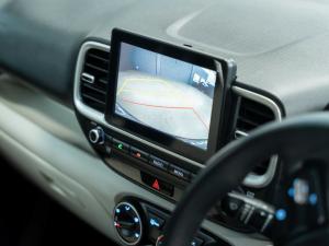 Hyundai Venue 1.2 Premium - Image 11
