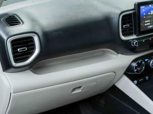 Hyundai Venue 1.2 Premium - Image 19