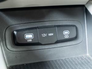Hyundai Venue 1.2 Premium - Image 21