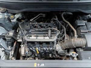 Hyundai Venue 1.2 Premium - Image 23