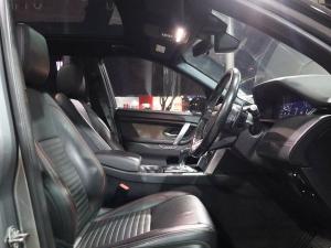 Land Rover Discovery Sport D180 R-Dynamic SE - Image 19