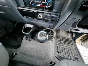 Toyota Land Cruiser 79 4.5D-4D V8 double cab LX - Image 10