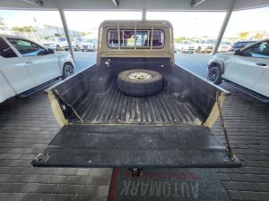 Toyota Land Cruiser 79 4.5D-4D V8 double cab LX - Image 14