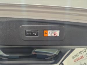 Toyota Land Cruiser Prado 2.8GD TX - Image 22