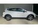 Toyota RAV4 2.0 GX - Thumbnail 3