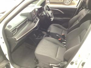 Suzuki Swift 1.2 GL - Image 7