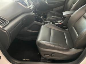 Hyundai Tucson 2.0CRDi Elite - Image 7