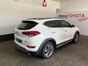 Hyundai Tucson 2.0CRDi Elite - Image 2