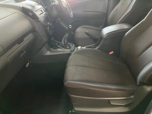 Isuzu D-Max 250 double cab 4x4 Hi-Ride - Image 7