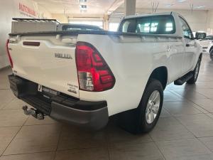 Toyota Hilux 2.4GD-6 4x4 SRX - Image 2