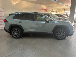 Toyota RAV4 2.0 GX-R AWD - Image 3