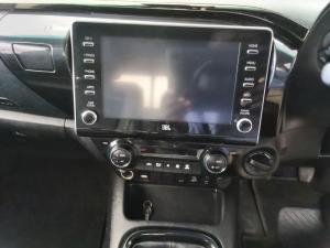 Toyota Hilux 2.8GD-6 double cab 4x4 Legend RS manual - Image 14
