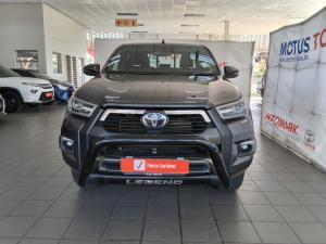 Toyota Hilux 2.8GD-6 double cab 4x4 Legend RS manual - Image 4