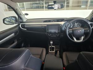 Toyota Hilux 2.8GD-6 double cab Raider auto - Image 6