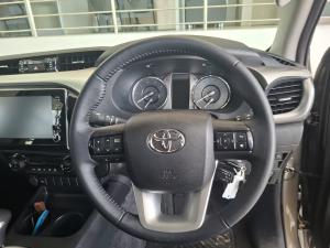 Toyota Hilux 2.8GD-6 double cab Raider auto - Image 8