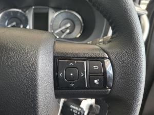 Toyota Hilux 2.8GD-6 double cab Raider auto - Image 10
