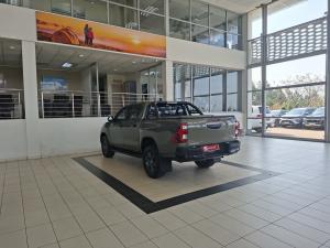 Toyota Hilux 2.8GD-6 double cab Raider auto - Image 14