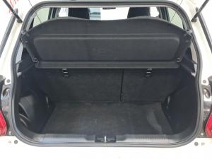 Suzuki Swift 1.2 GL manual - Image 17