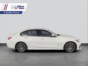 BMW 318i M Sport automatic - Image 5