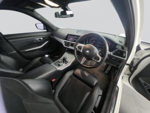 BMW 318i M Sport automatic - Image 8