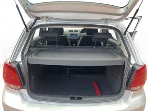 Volkswagen Polo Vivo hatch 1.4 Life - Image 10