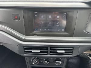Volkswagen Polo sedan 1.6 auto - Image 12