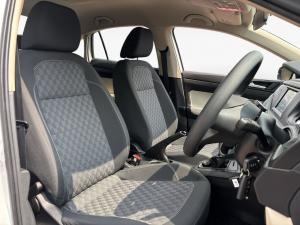 Volkswagen Polo sedan 1.6 auto - Image 14