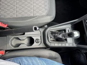 Volkswagen Polo sedan 1.6 auto - Image 21