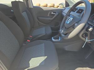 Volkswagen Polo Vivo hatch 1.6 Life - Image 13