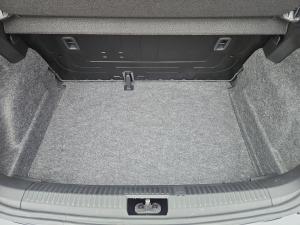 Volkswagen Polo Vivo hatch 1.4 Life - Image 10