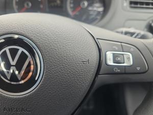 Volkswagen Polo Vivo hatch 1.4 Life - Image 18