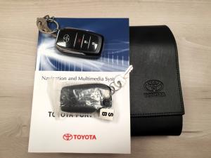 Toyota Fortuner 2.4GD-6 auto - Image 11