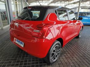 Suzuki Swift 1.2 GLX auto - Image 7