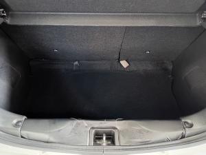 Toyota Vitz 1.0 XR auto - Image 11