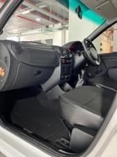 Nissan NP200 1.6i safety pack (aircon) - Image 12