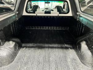 Nissan NP200 1.6i safety pack (aircon) - Image 8