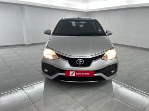 Toyota Etios hatch 1.5 Xi - Image 3