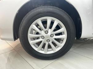 Toyota Etios hatch 1.5 Xi - Image 8