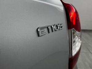 Toyota Etios hatch 1.5 Xi - Image 9