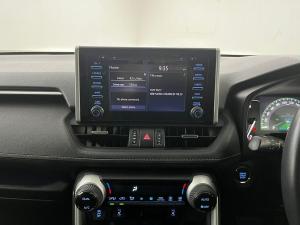 Toyota RAV4 2.0 VX - Image 20
