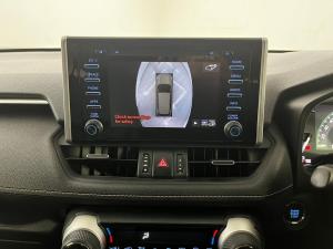 Toyota RAV4 2.0 VX - Image 21