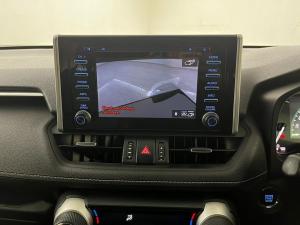 Toyota RAV4 2.0 VX - Image 22