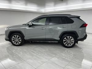 Toyota RAV4 2.0 VX - Image 8
