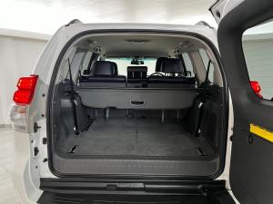 Toyota Land Cruiser Prado 3.0DT VX - Image 11