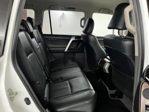 Toyota Land Cruiser Prado 3.0DT VX - Image 14
