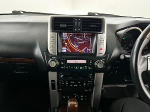 Toyota Land Cruiser Prado 3.0DT VX - Image 25