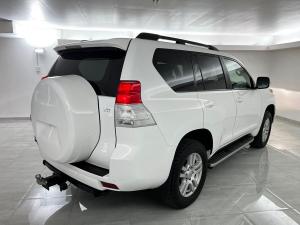 Toyota Land Cruiser Prado 3.0DT VX - Image 5