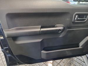 Suzuki Jimny 1.5 GLX AllGrip 5-door auto - Image 13