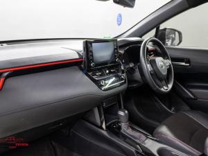Toyota Corolla Cross 1.8 Hybrid GR-Sport - Image 7