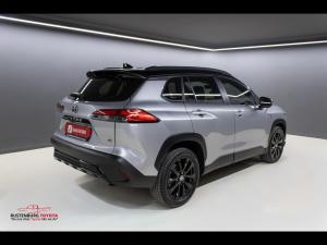 Toyota Corolla Cross 1.8 Hybrid GR-Sport - Image 2